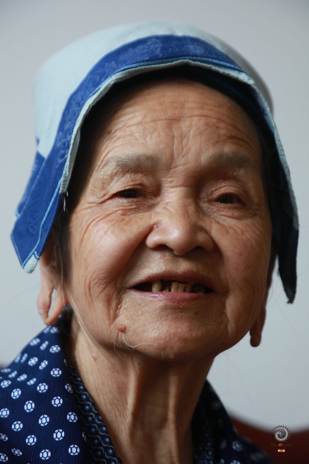 苗家阿婆