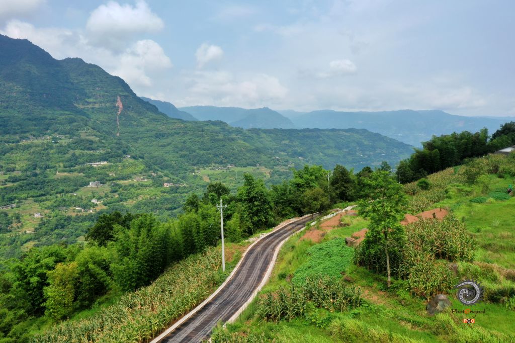 乡村振兴，交通先行