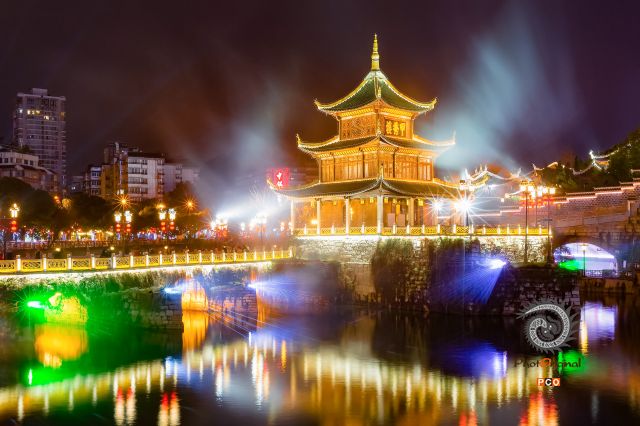 明楼楼明秀甲天下
