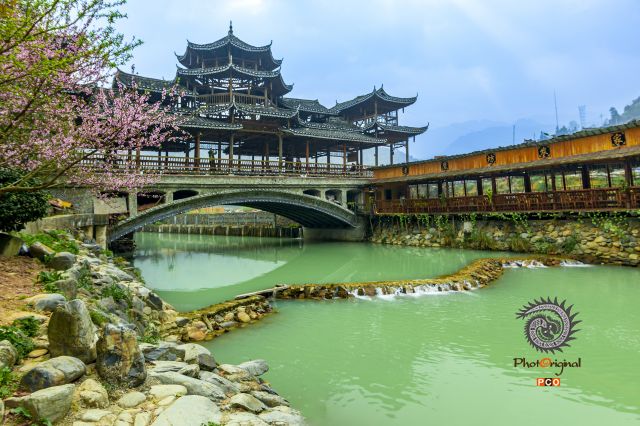 千户苗寨风雨桥