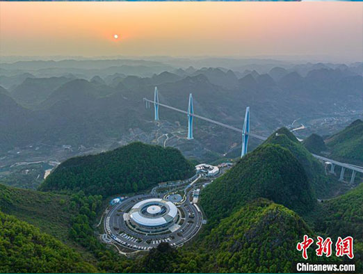 万桥飞架构建贵州现代化高质量综合交通运输体系